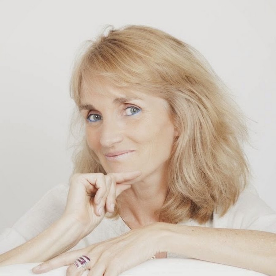 NP Suzanne Powell lanza al mercado editorial su nuevo libro en español
