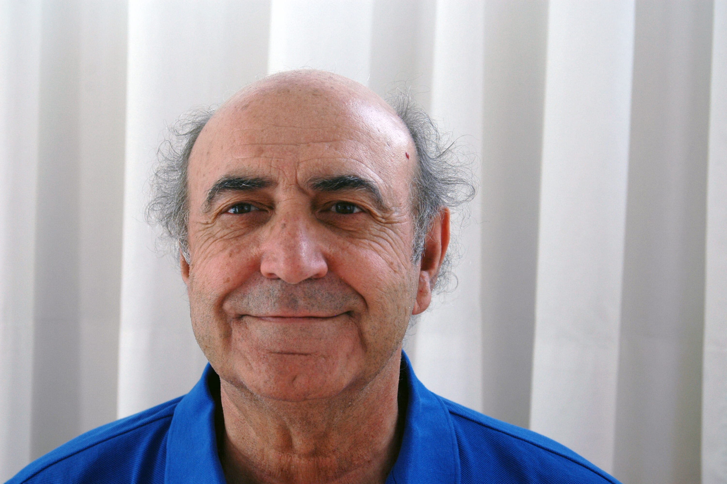 Enrique Moya autor e instructor de yoga