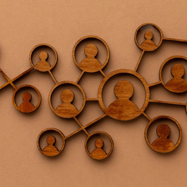 Haz tu propio genosociograma con Ejercicios prácticos de psicogenealogía